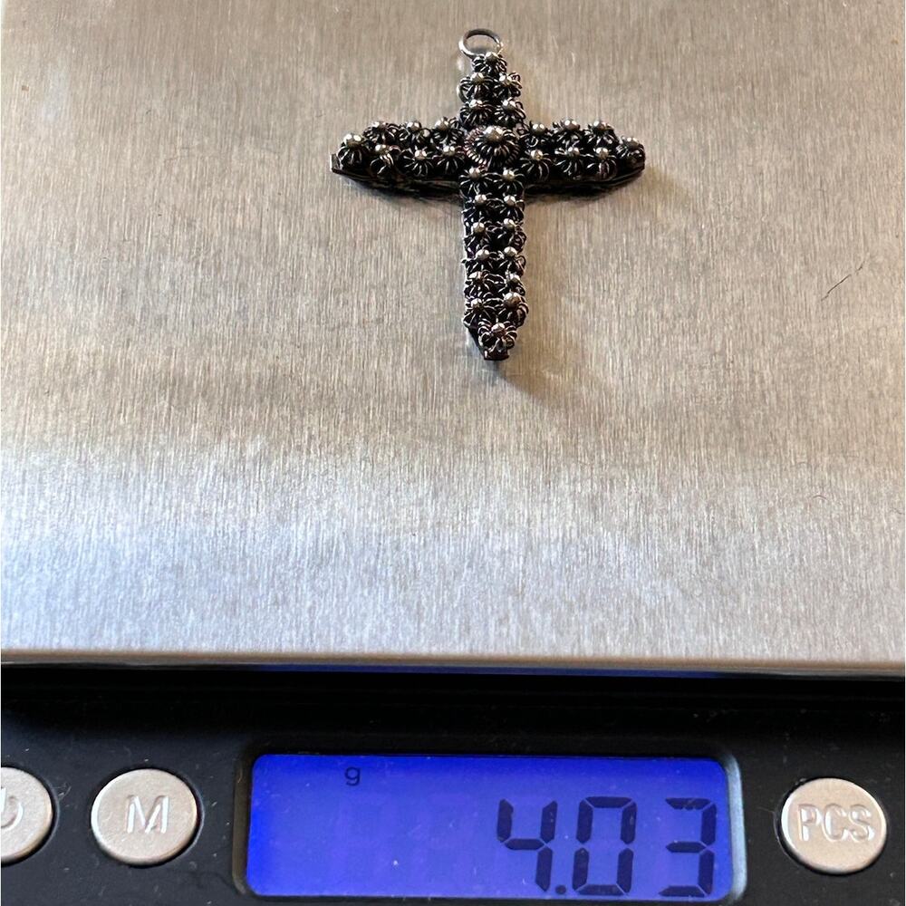 Sterling Silver Brutalist 90s Cross Pendant, Stamped 925 - Picture 6 of 7